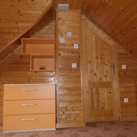 Apartments And Rooms Brunko เบลด ภายนอก รูปภาพ