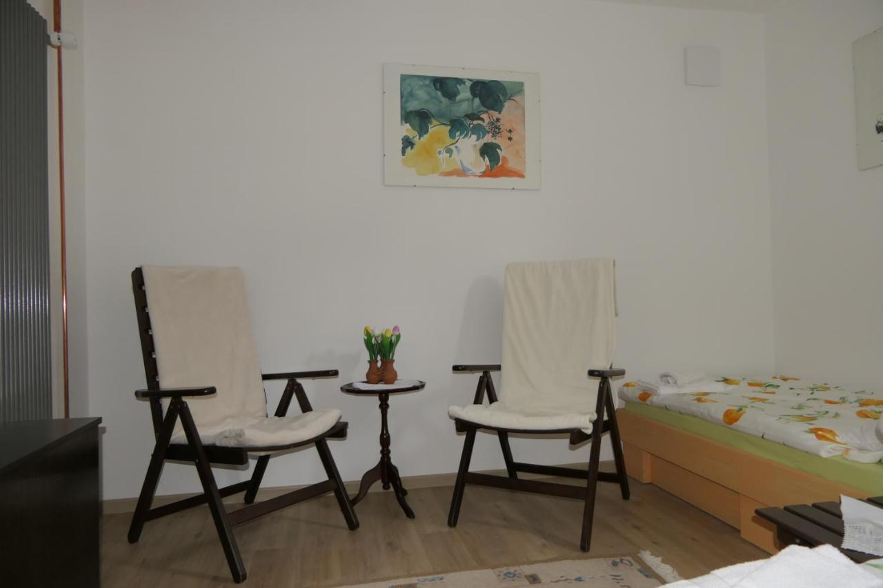 Apartments And Rooms Brunko เบลด ภายนอก รูปภาพ