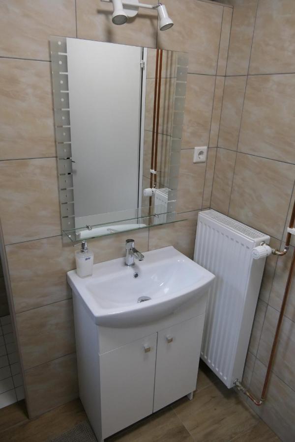 Apartments And Rooms Brunko เบลด ภายนอก รูปภาพ